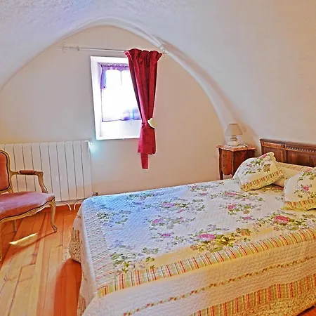 Les Fleurs De Marie Holiday home